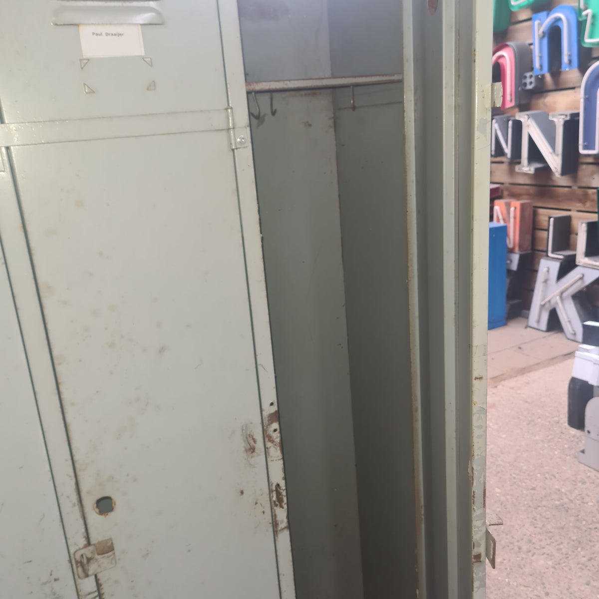 Industriële 5-deurs Lockerkast – Stoere Metalen Opbergkast met Authentieke Look
