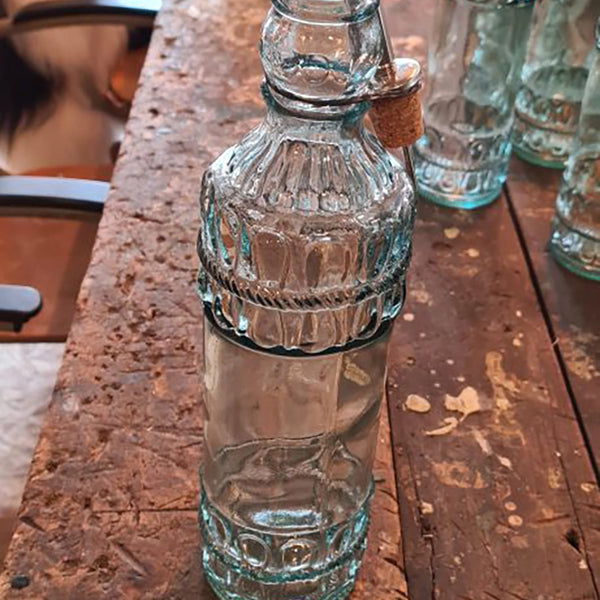 Fles Galicia, gerecycled glas, inclusief schenktuit