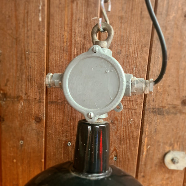 Authentieke emaille fabriekslamp in zwart