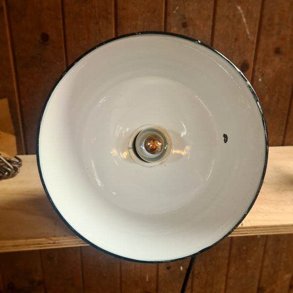 Authentieke emaille fabriekslamp in zwart