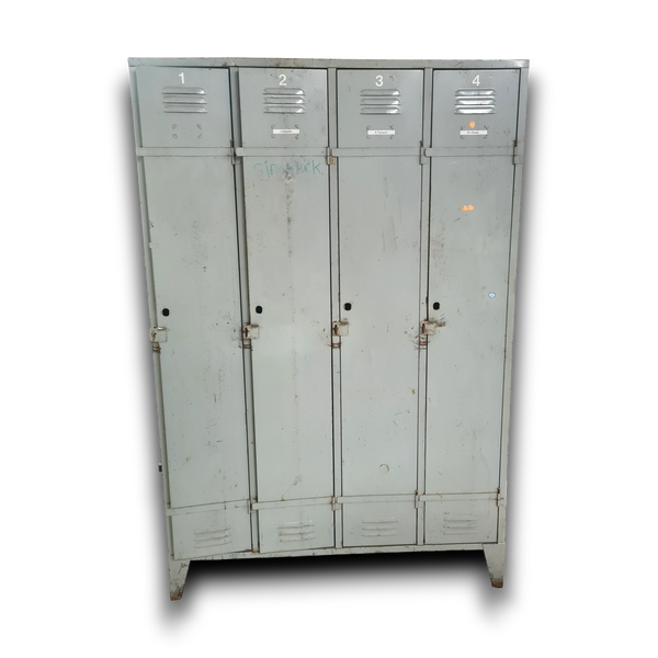 Industriële 4-deurs Lockerkast – Stoere Metalen Opbergkast met Authentieke Look