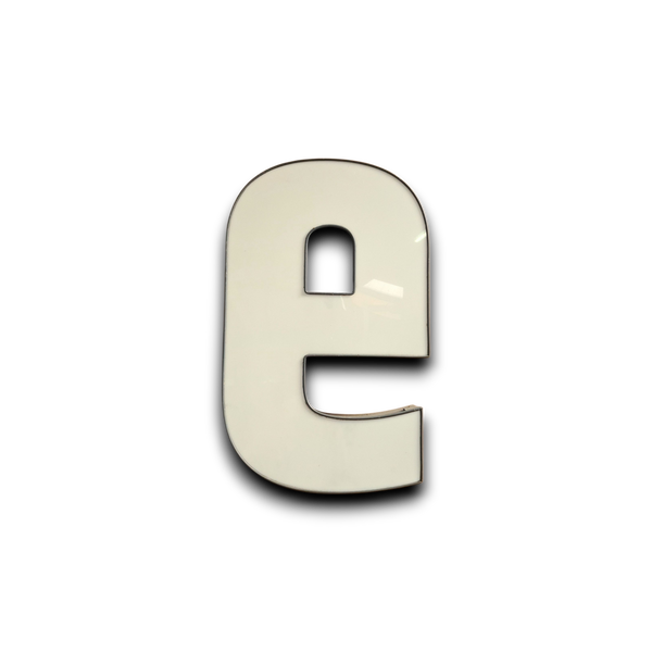 E Led letter in wit/grijs