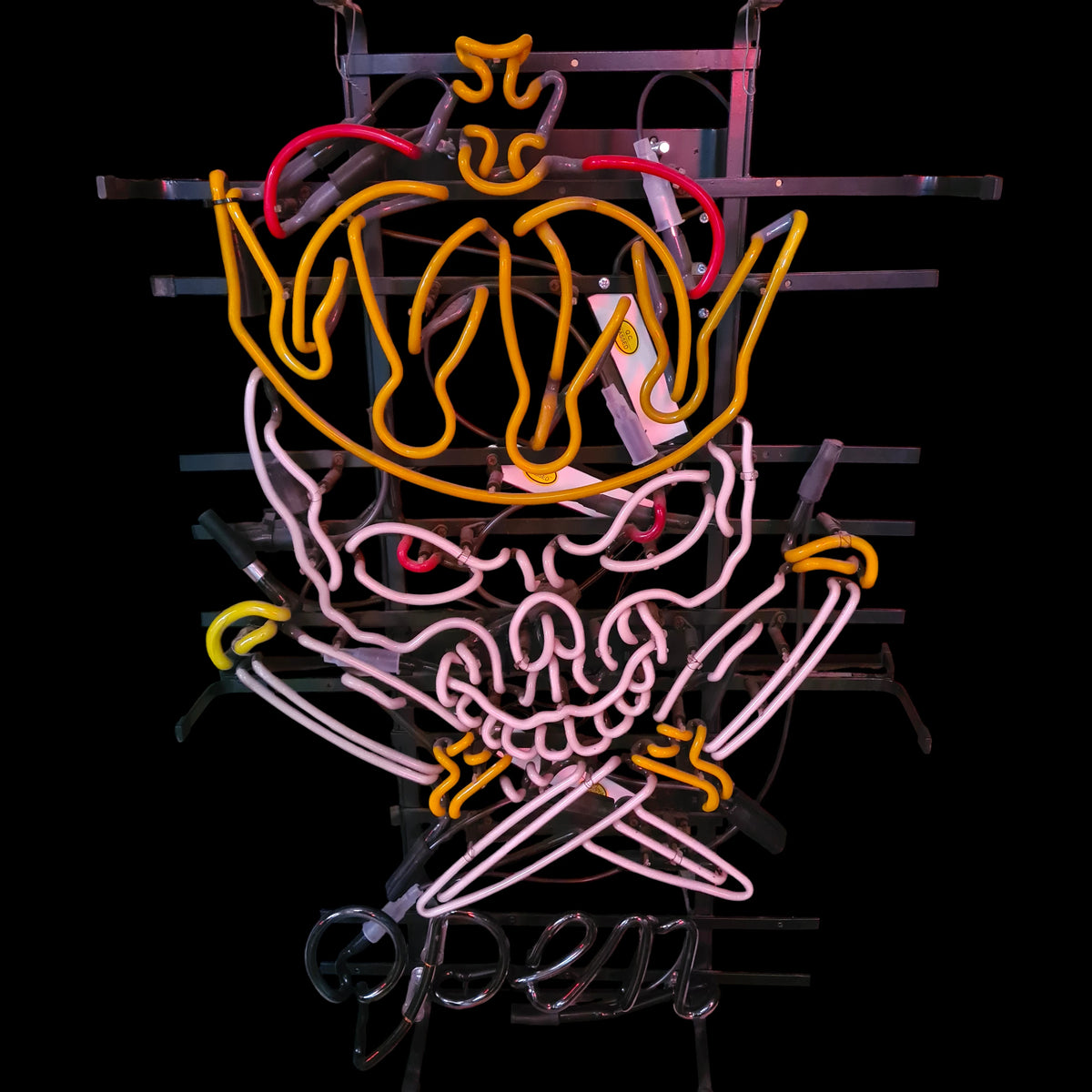 King of Skulls Neon – Open for Rebels